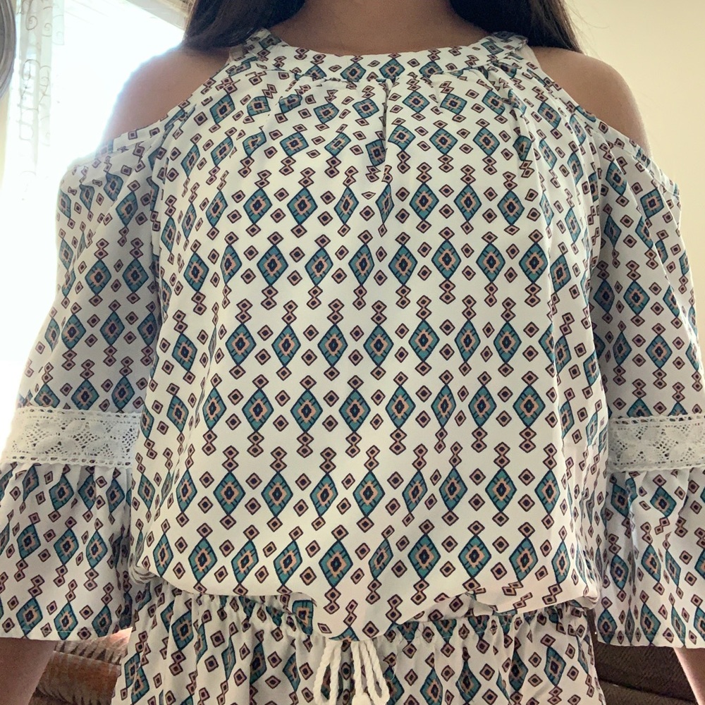 A patterned Romper - Picture 2 of 3